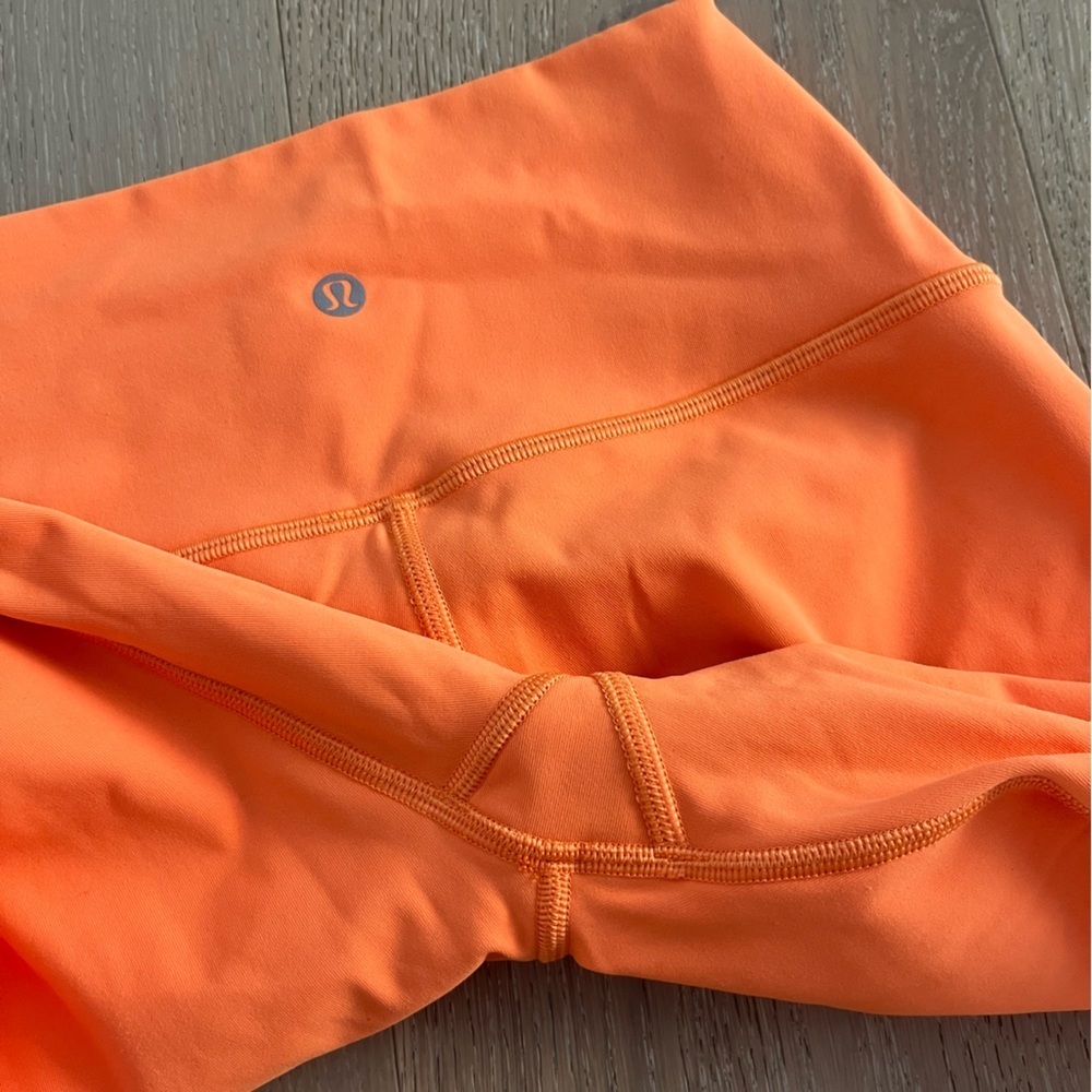 Lululemon Bright Orange High Waisted Wonder Under Leggings size 4 - Picture 6 of 8